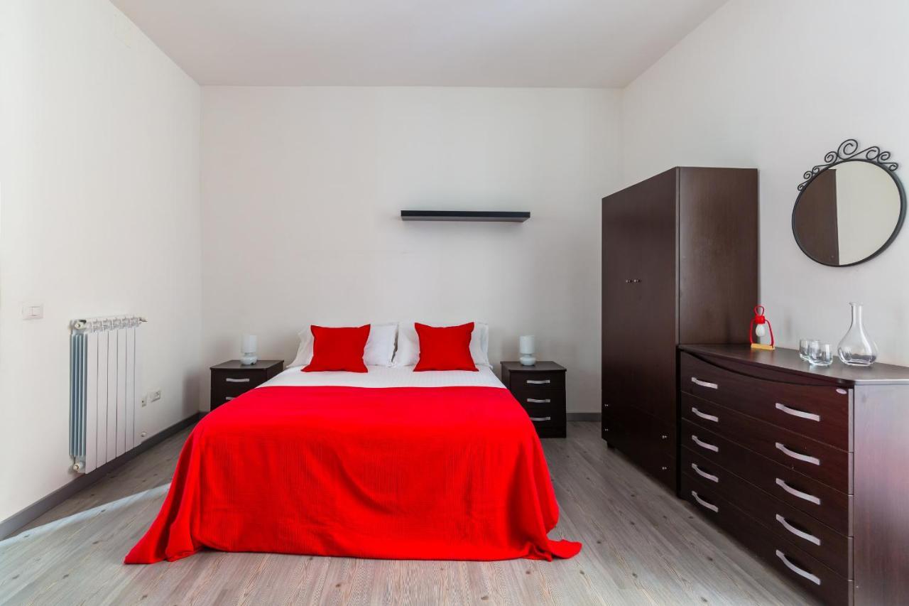 Sansevero Family Apartment By Wonderful Italy Napoli Eksteriør billede