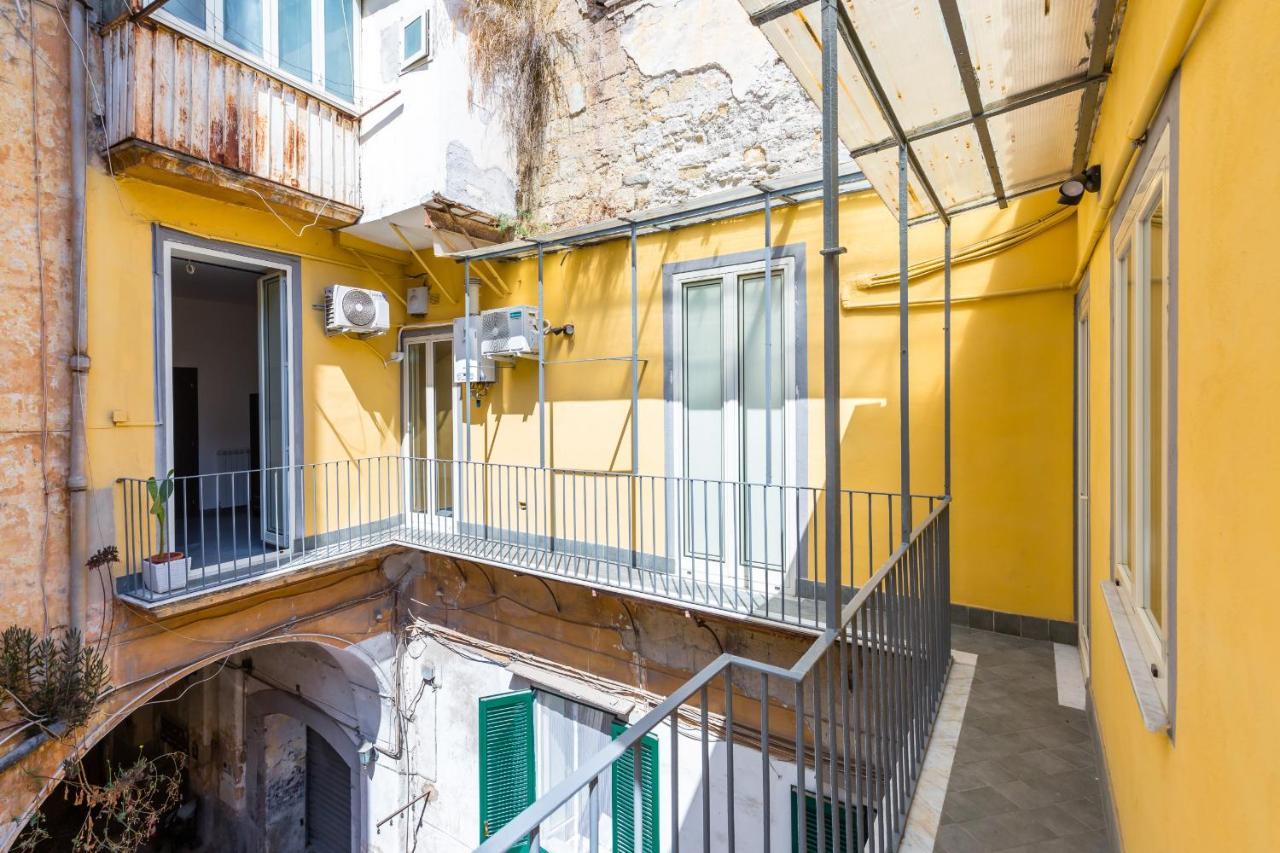 Sansevero Family Apartment By Wonderful Italy Napoli Eksteriør billede