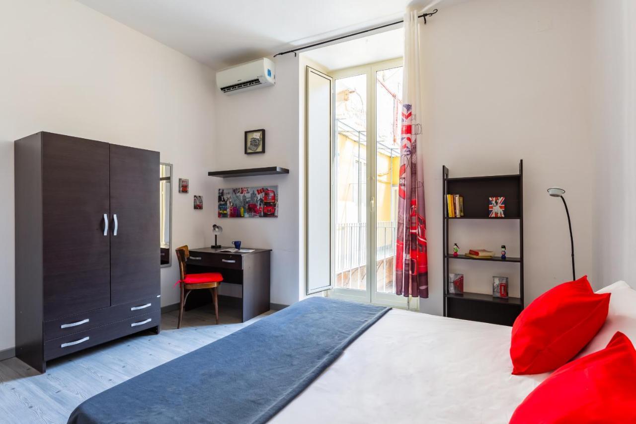 Sansevero Family Apartment By Wonderful Italy Napoli Eksteriør billede